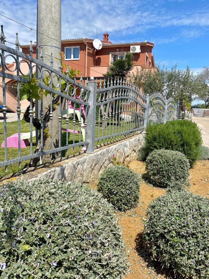 Apartmani Goga Biograd Na Moru Exteriér fotografie
