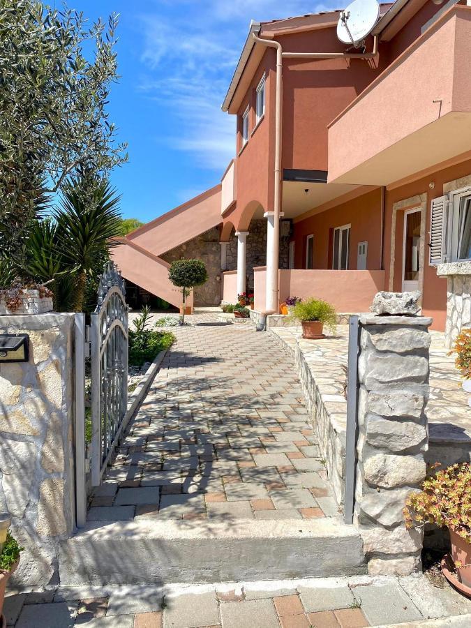 Apartmani Goga Biograd Na Moru Exteriér fotografie