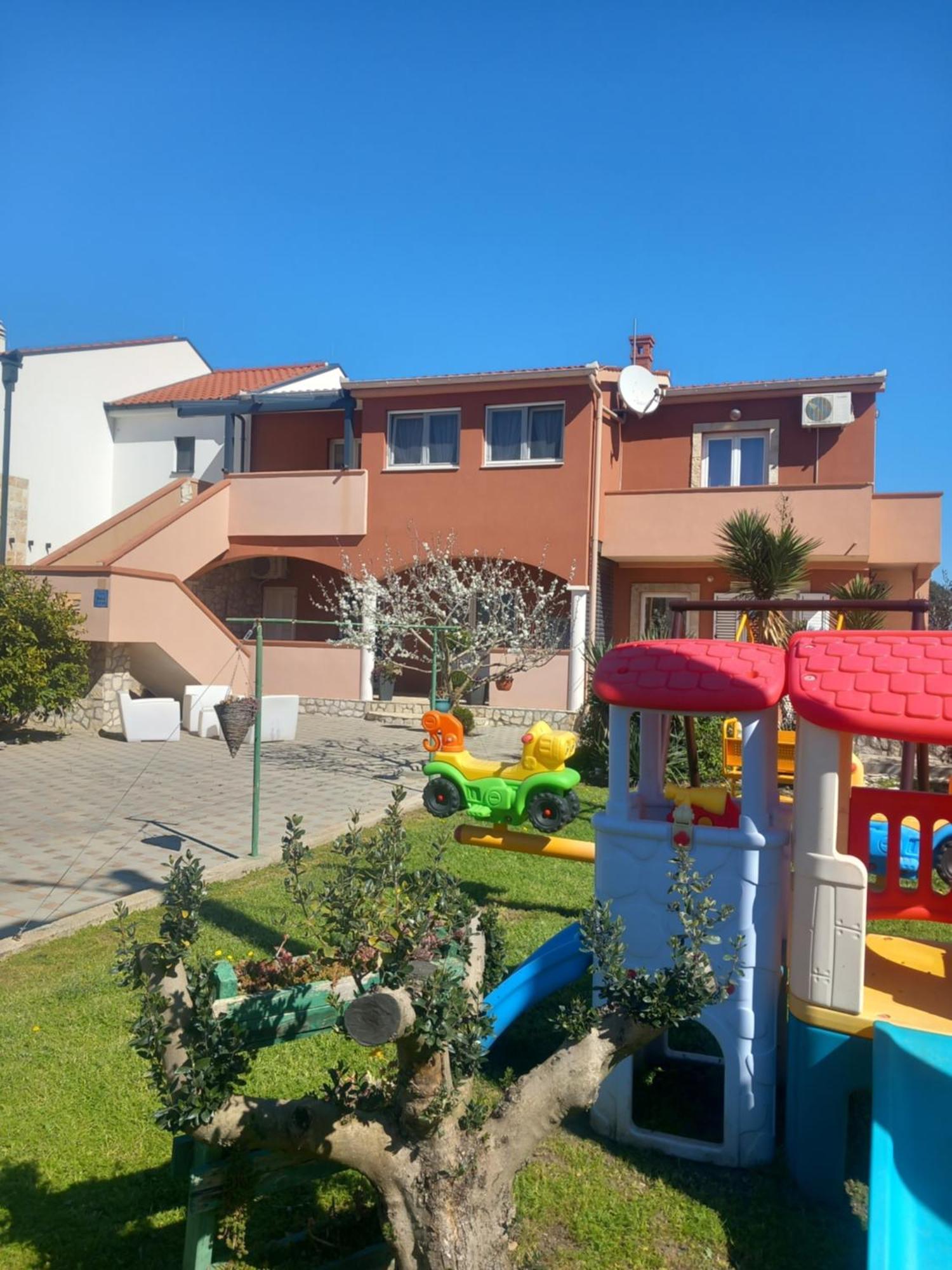 Apartmani Goga Biograd Na Moru Exteriér fotografie