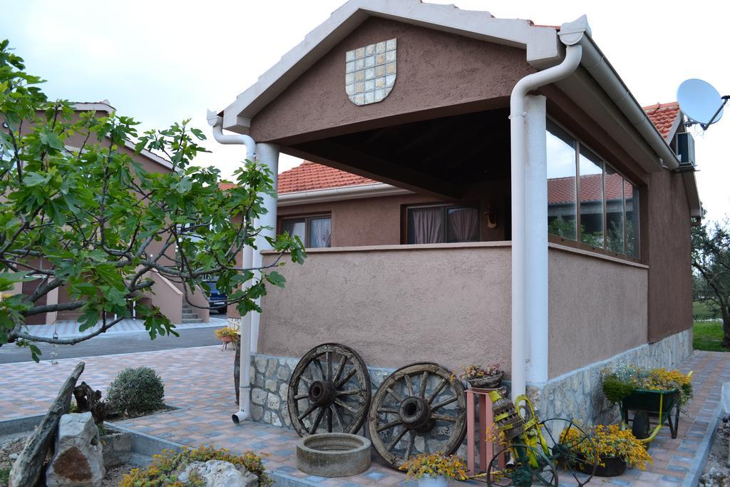 Apartmani Goga Biograd Na Moru Exteriér fotografie